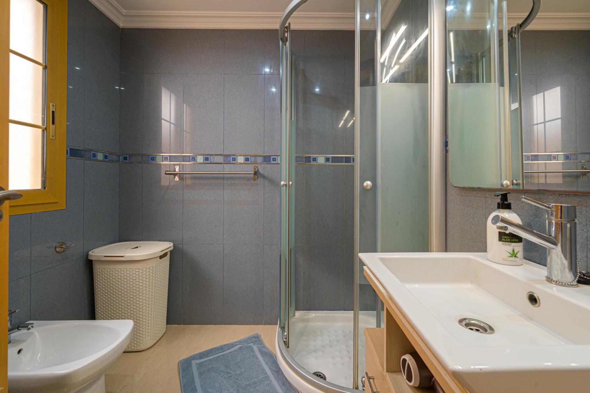 Front Line Apartment Jakarta 2 El Campello Buitenkant foto